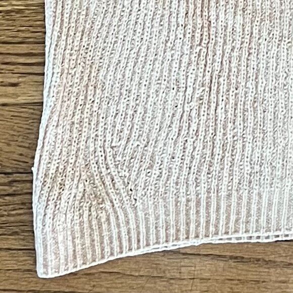 Séfr Medium Pink Sweater - Picture 3 of 3